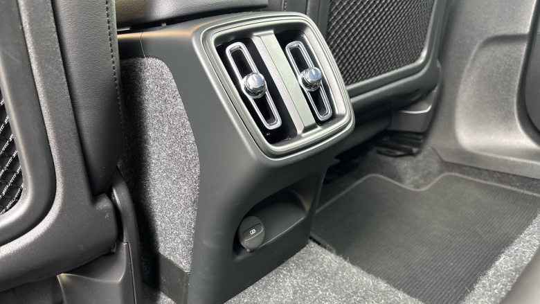 Volvo Xc40 1.5 T3 [163] R DESIGN Pro 5dr Geartronic Petrol Estate